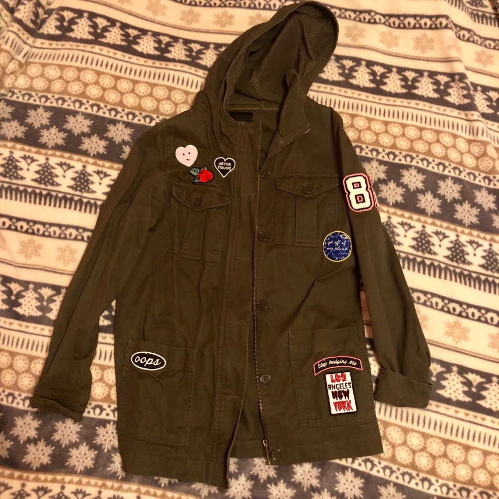 🌸SALE🌸 Forever 21 Army Green Patched Jacket
